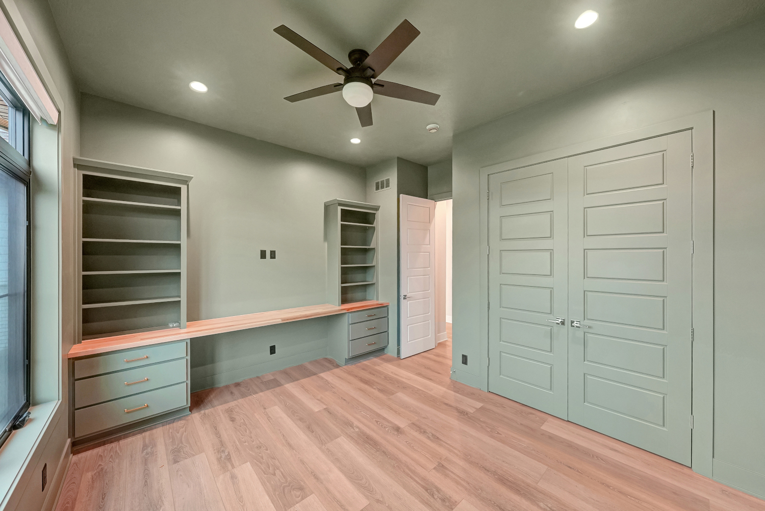 Modern Farmhouse at Wandering Creek