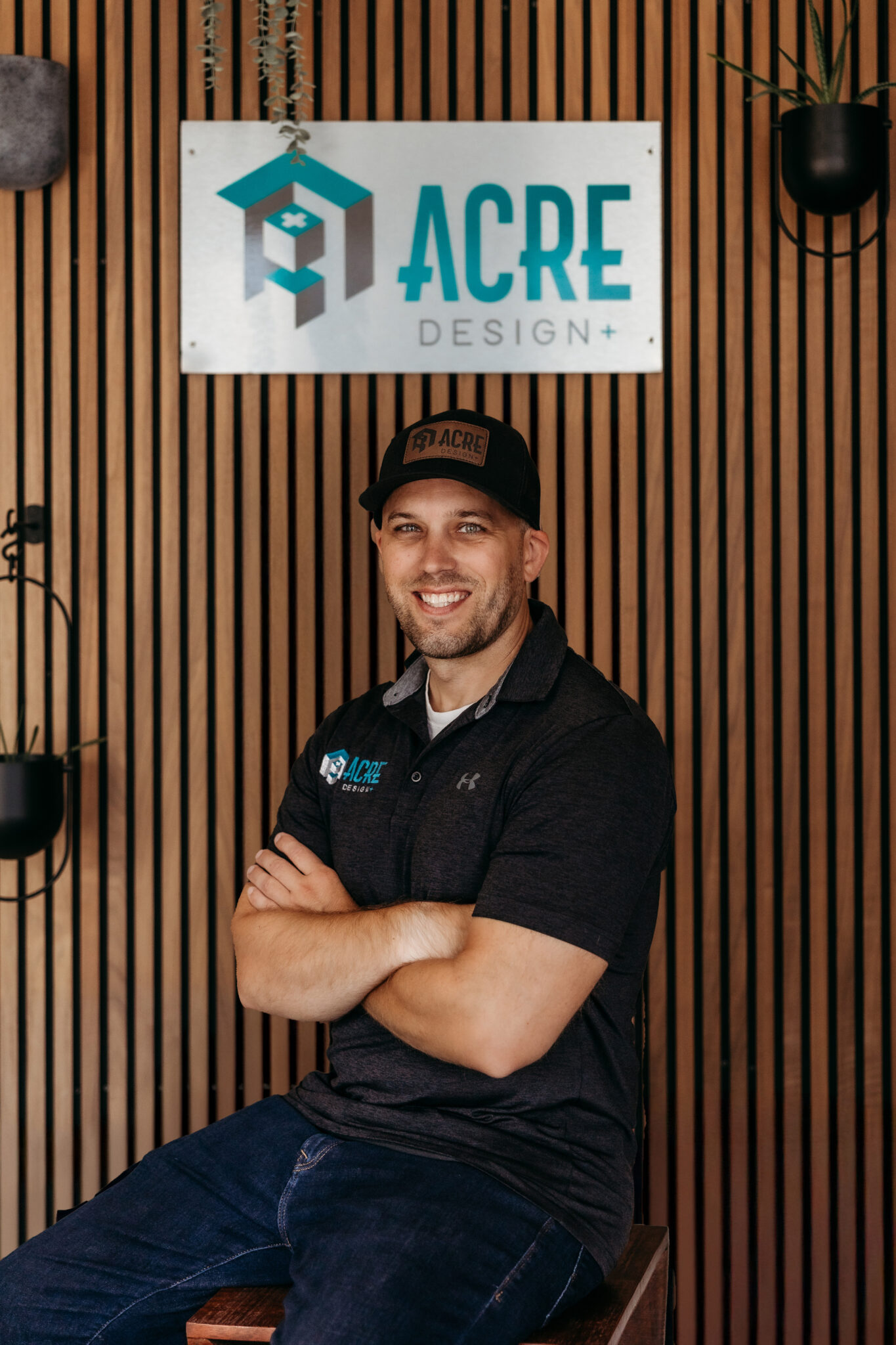 DUSTIN - Acre Design +