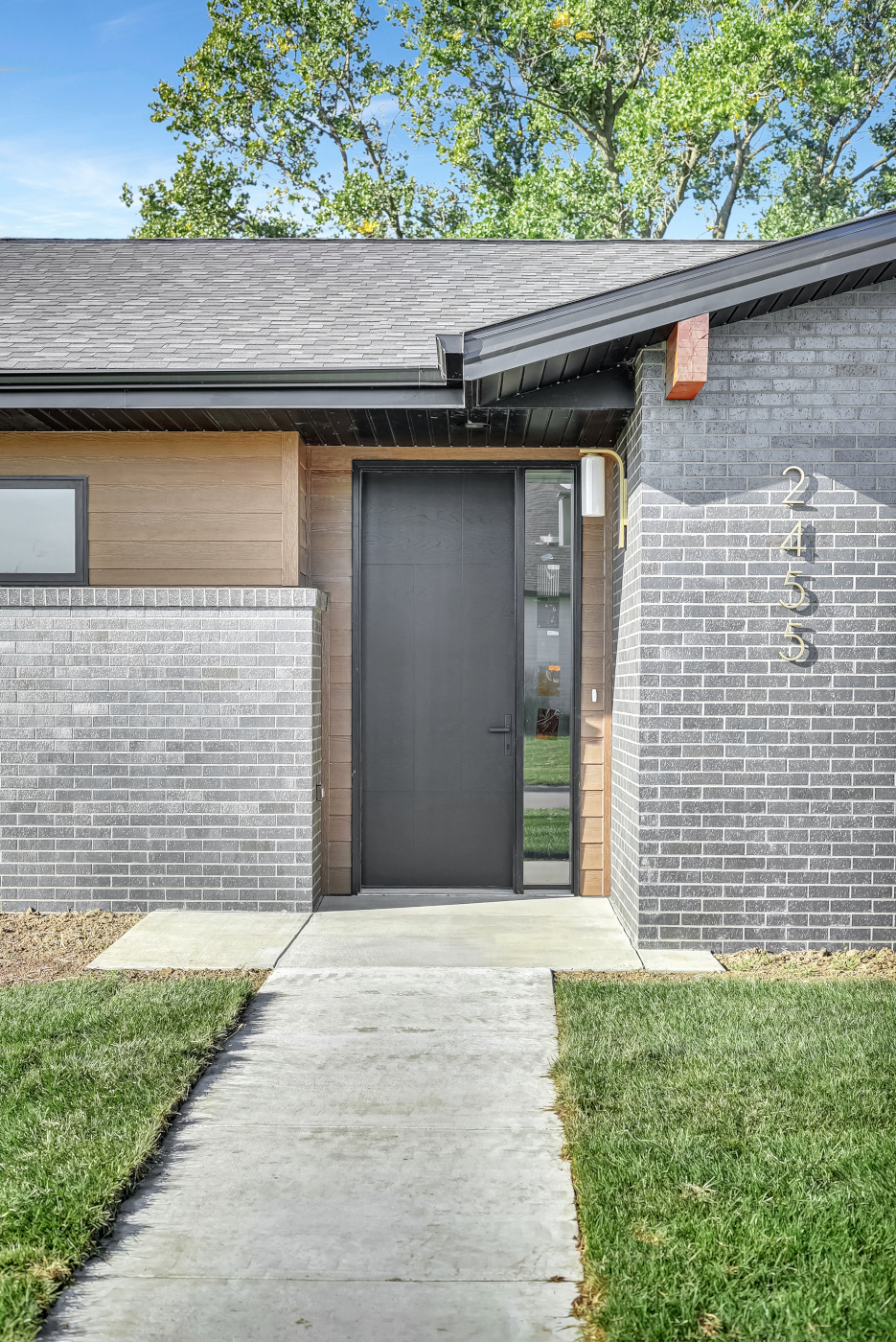 Midcentury Modern at Wandering Creek